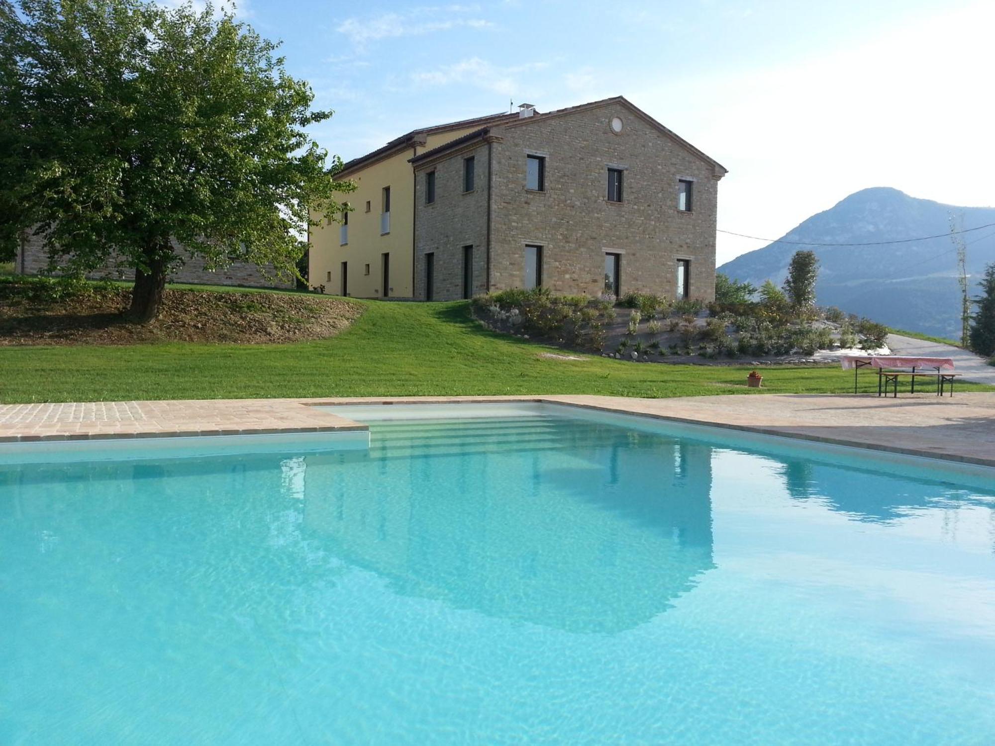 Amico Country House Serra San Quirico Eksteriør billede